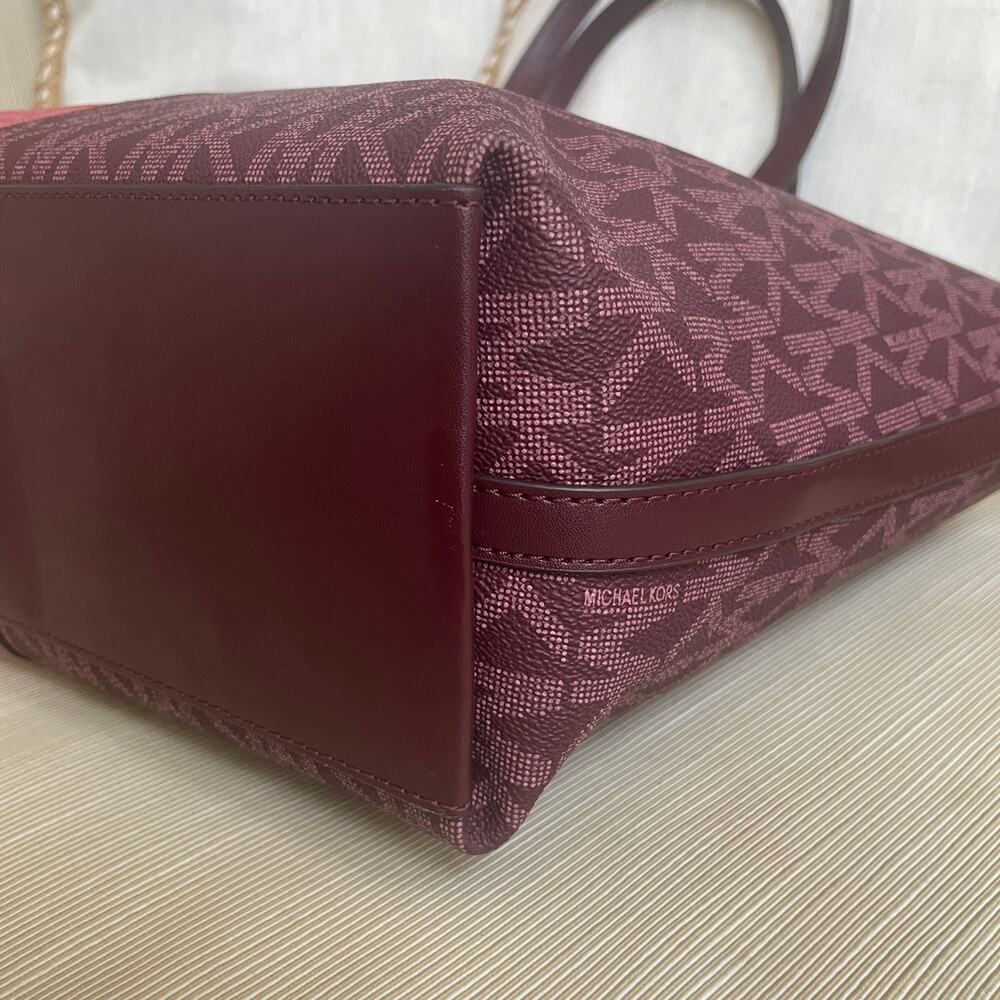 Michael Kors Jet Set Medium Tote | Colorblock MK Logo Pink Burgundy - Picture 10 of 14